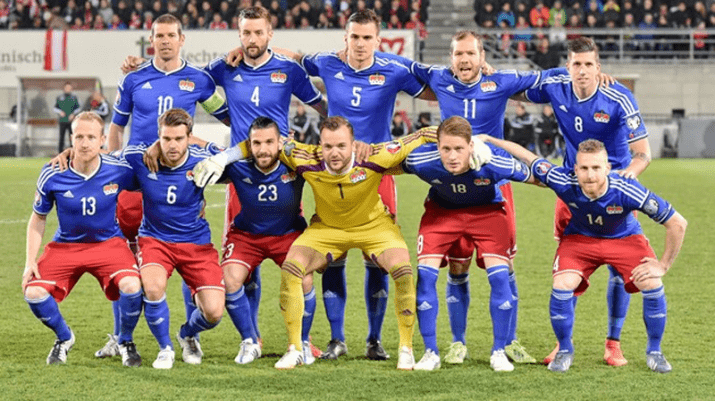 Maillot De Football Liechtenstein 2010-2012 Porté En Match Par Christen M - Taille L, Adidas, Occasion